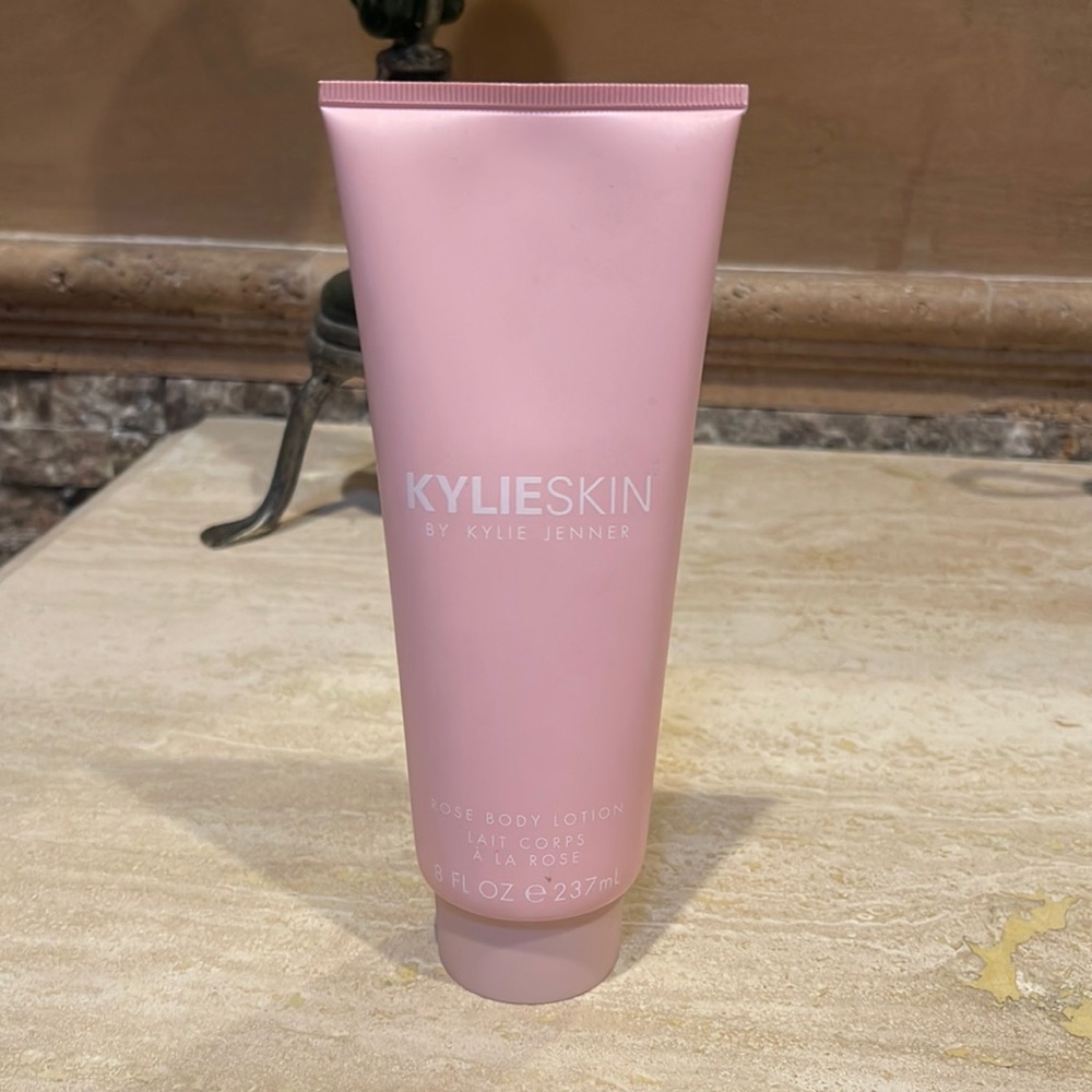 Kylie Skin Rose Body Lotion